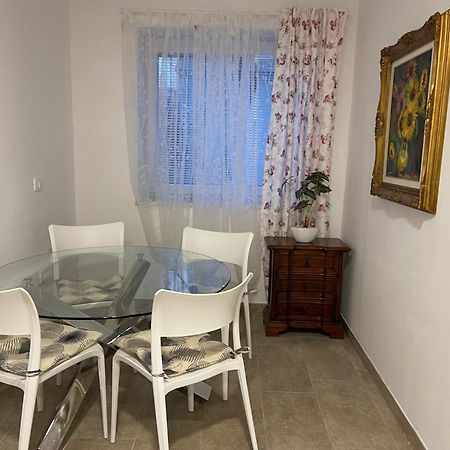 Apartmaji Meduza 2 Izola Exterior foto